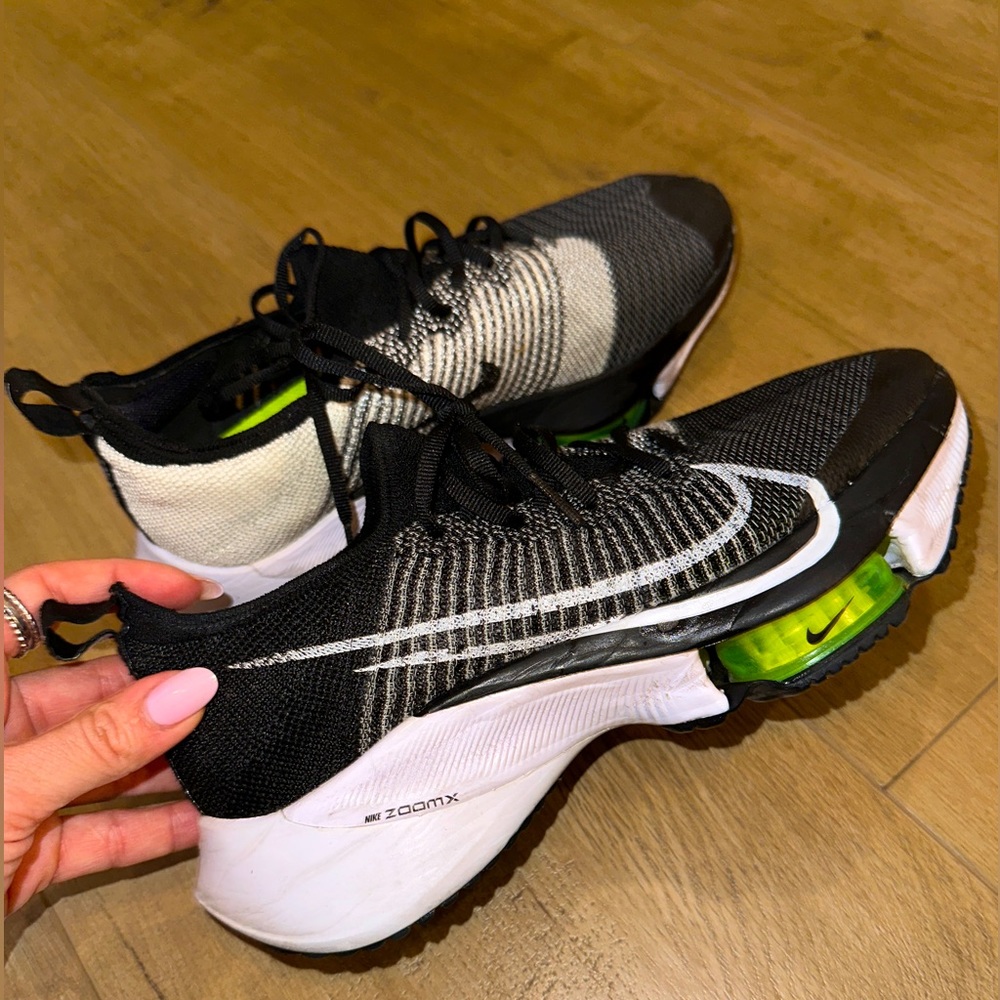 Nike Air Zoom Tempo Next% Flyknit
